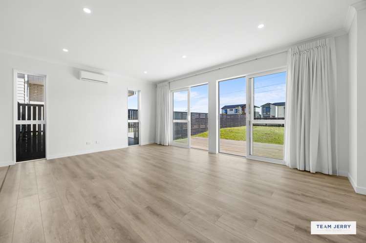 2 Longview Oak Lane Rosehill_9