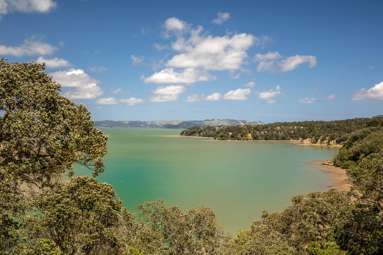 38 Cliff View Drive_1