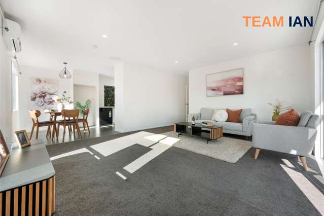 Charming Four-Bedroom Haven in Prime Location!