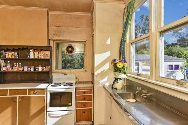 19 Woodhams Street Beach Haven_2