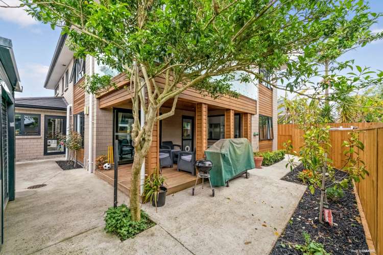 28 Flanshaw Road Te Atatu South_17