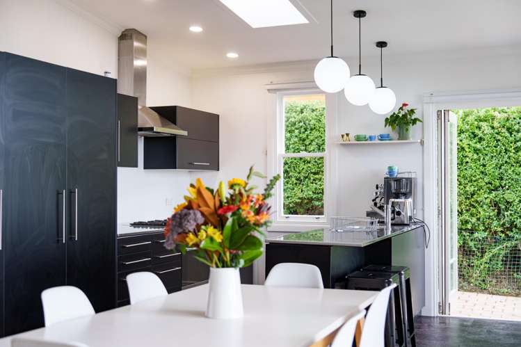 3 Strathmore Crescent Roslyn_6