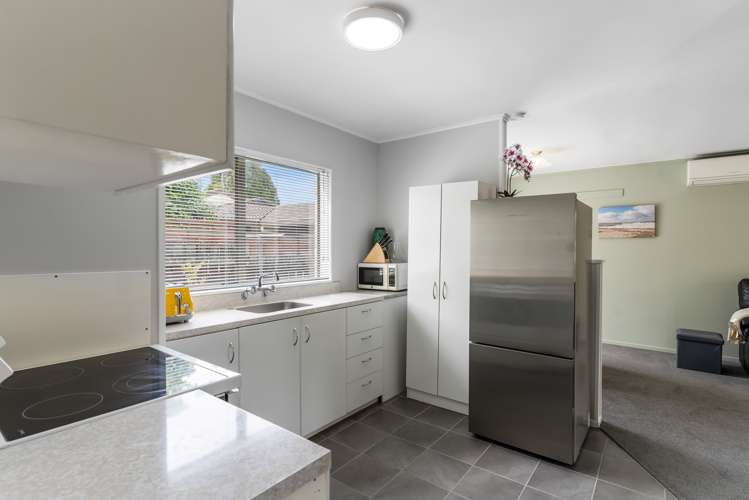 1/36 Trentham Road Papakura_7