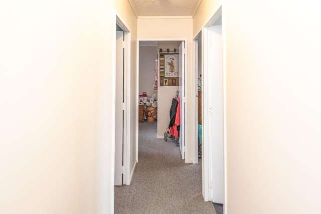  50 Hendersons Line Marton_3