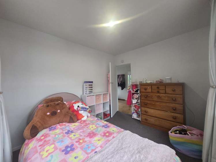 10 Lucienne Place Hillsborough_9