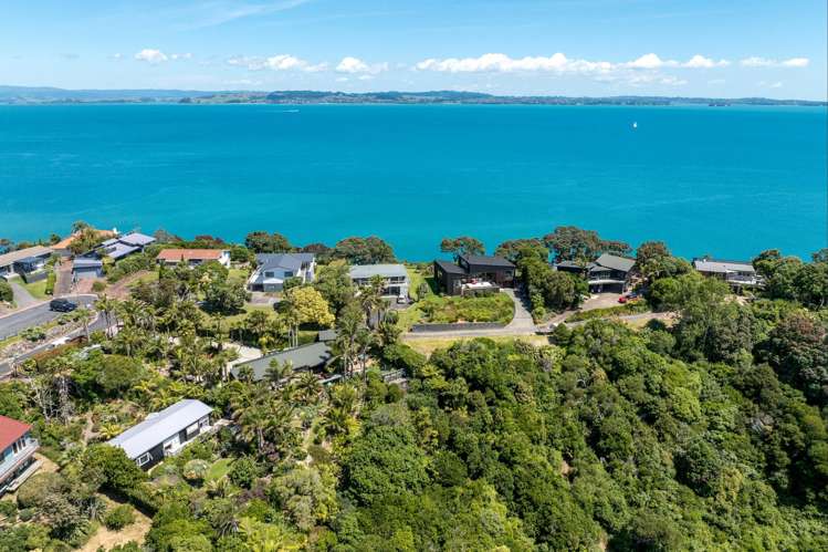 67 Kennedy Point Road Surfdale_4