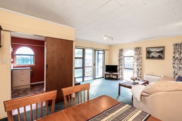 1/118 Hillcrest Road Raumati Beach_10