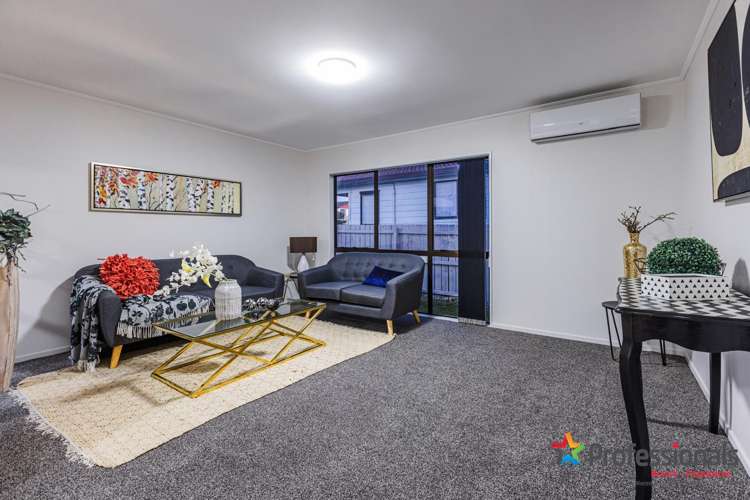 1/1 Ebenezer Way Clendon Park_3