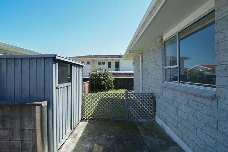 1/3 Hereford Street Stoke_18