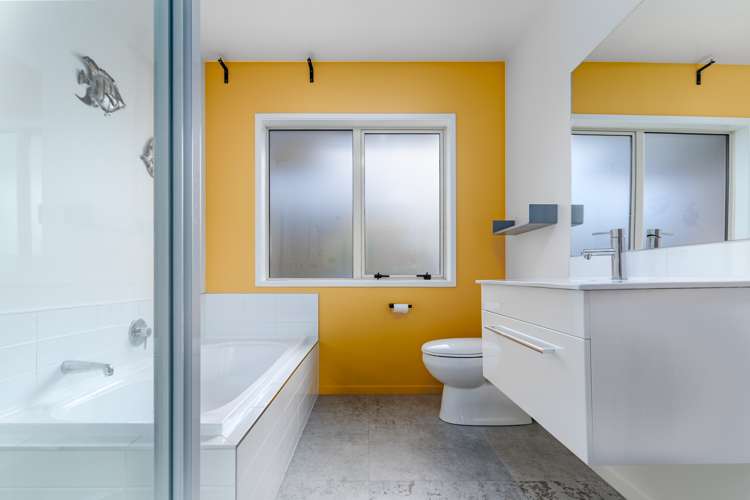 9 Luxembourg Crescent Halswell_12