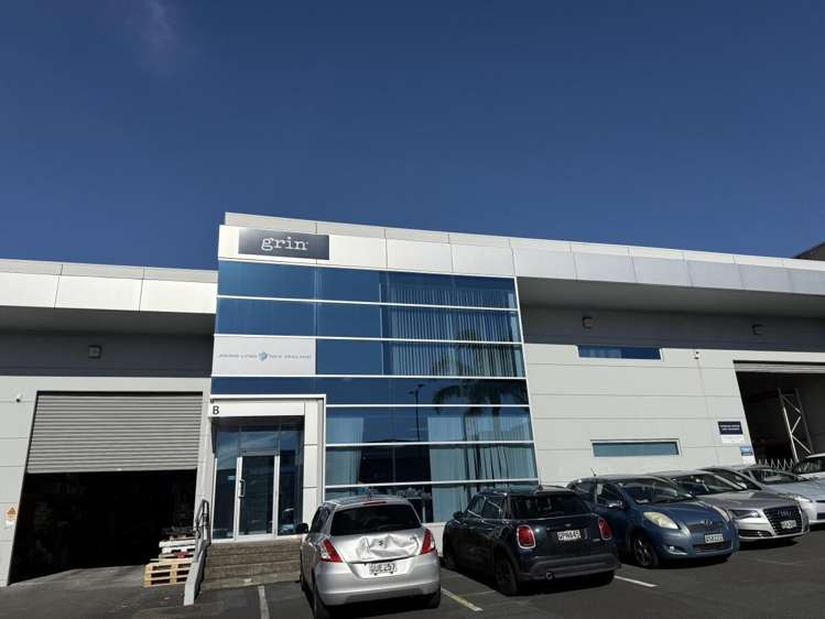 Unit B, 19 Triton Drive_0