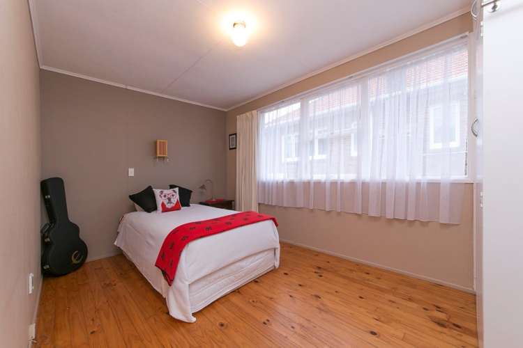 2/159 Titirangi Road New Lynn_9