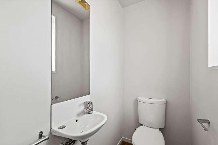 2/19 Cameron Street Sydenham_7