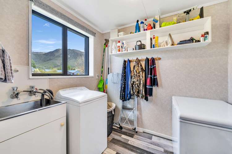 7 Benmore Place Omarama_18