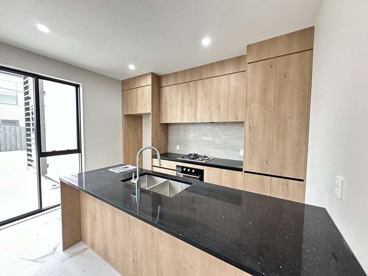 14 Yellow Pear Lane_5