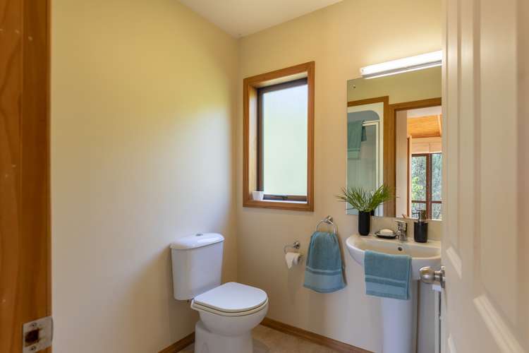 209 Westdale Road Redwood Valley_9