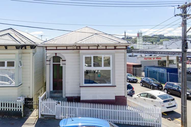 2 Gordon Street Newtown_19