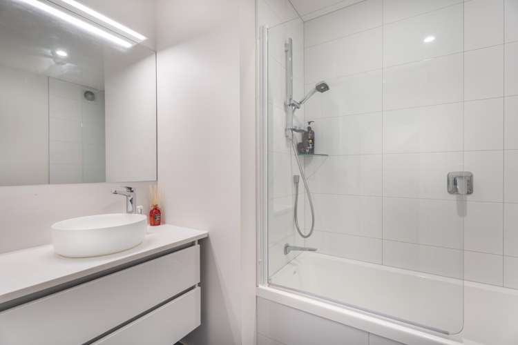 63b Whitford Brown Avenue Papakowhai_8