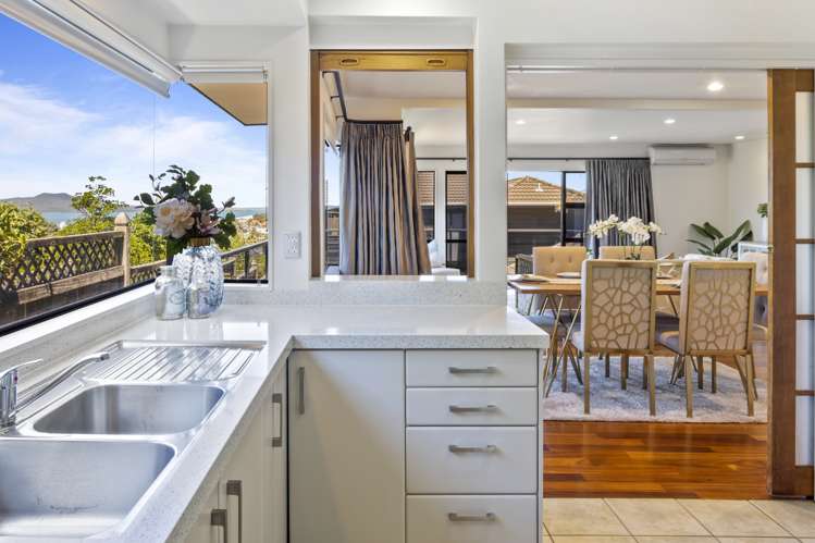 1/11 Seaview Road Castor Bay_6