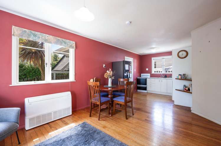 179 The Ridgeway Stoke_4