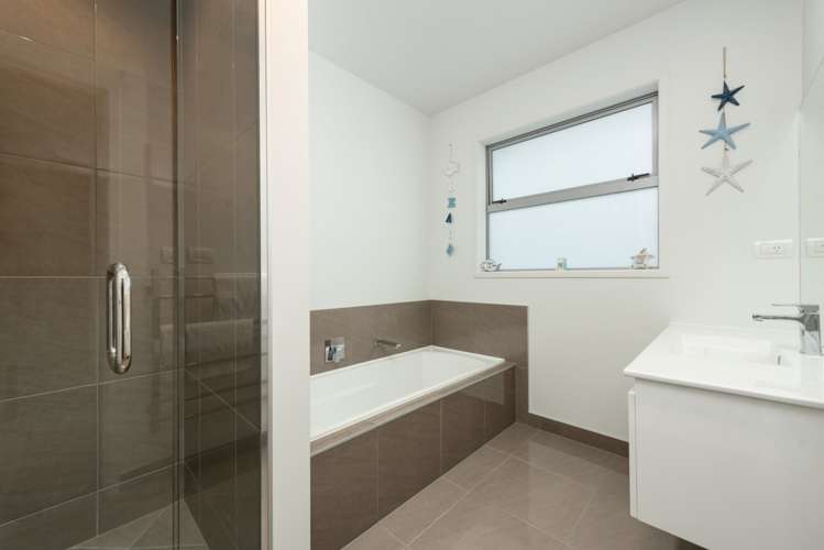 37 Oceania Sands Way Papamoa_16