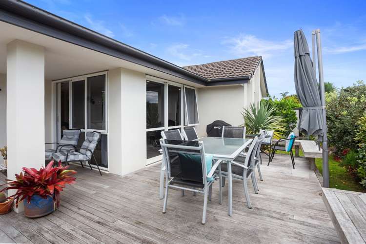 2 Mccall Avenue Pauanui_16