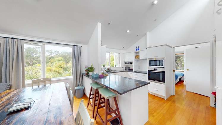 14 Cloverly Crescent Campbells Bay_6