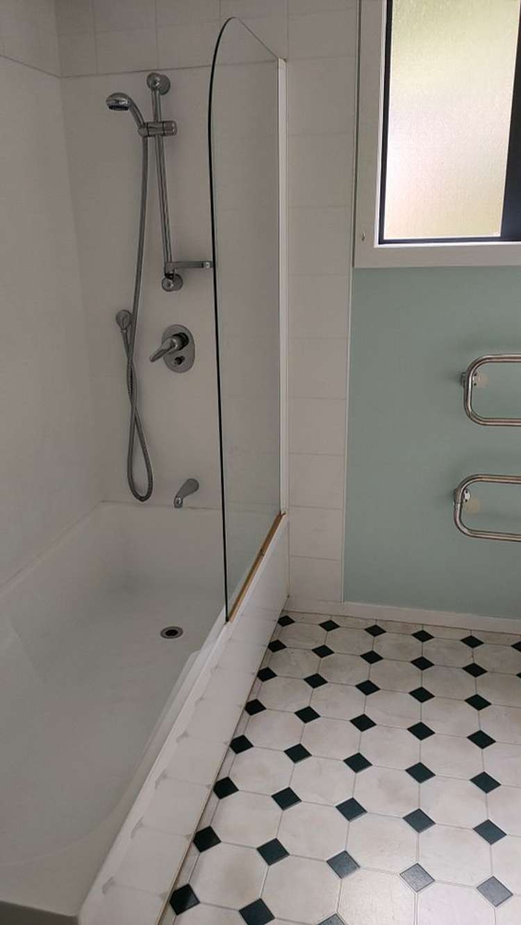 295 Main Road Tawa_8