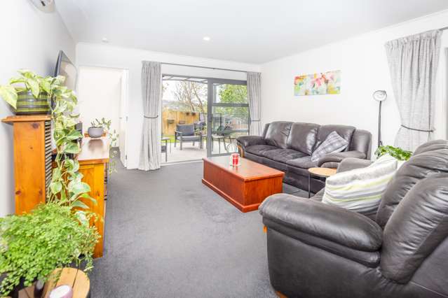 1/4 Ross View Terrace Dinsdale_3