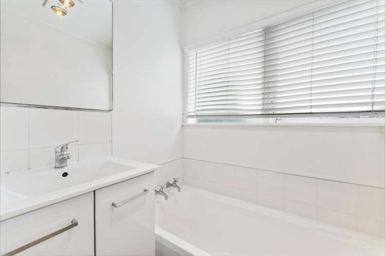 36 Maida Vale Manurewa_13