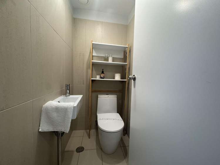 107/8 The Esplanade Whitianga_11