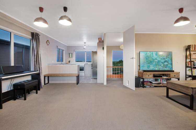 29 Melandra Road Stanmore Bay_10