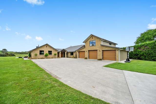 TIGHTLY HELD HORSHAM DOWNS - 404 sqm HOME