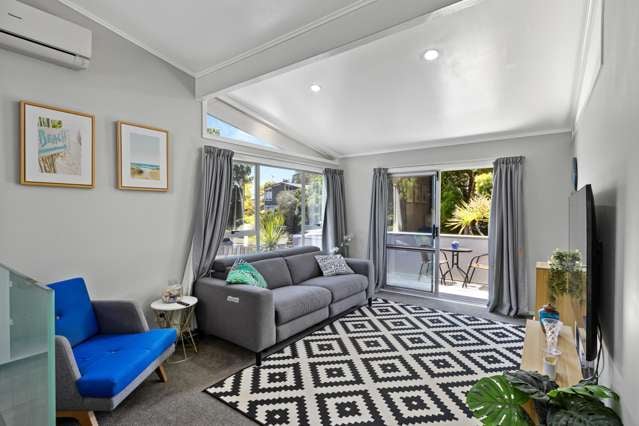 7 William Hadlow Place Hatfields Beach_4