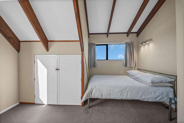 77 Botany Road Botany Downs_21