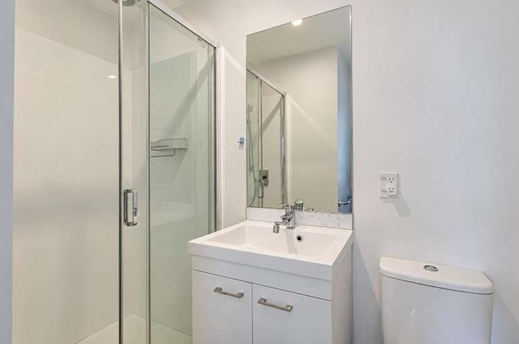 1/66 Roberton Road 10016_10