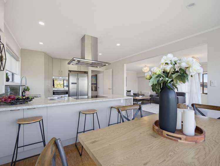 35 Albatross Road Red Beach_32
