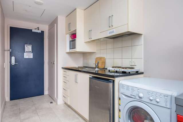 9-17 Byron Avenue Takapuna_2