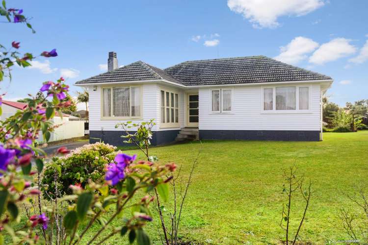 20 Ozich Avenue Te Atatu South_8