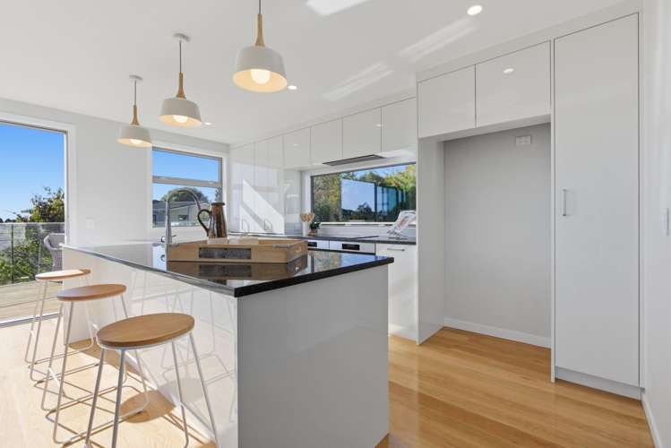 12c Ruskin Place Westown_28