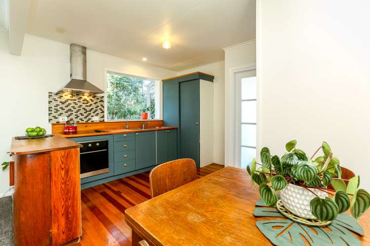 16 Trafalgar Street Westown_21