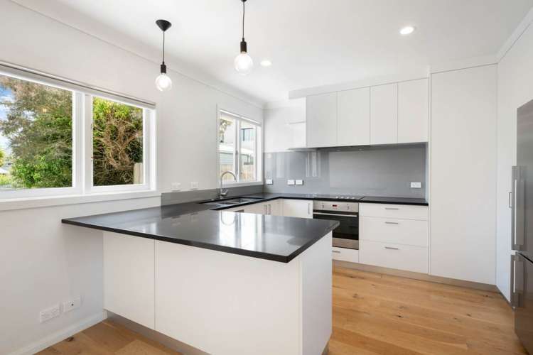 2a Pinewood Street Avondale_25