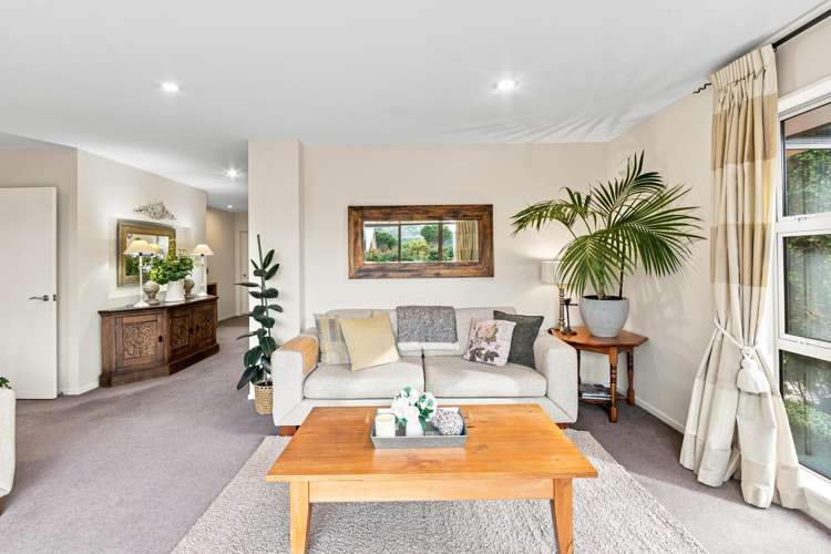 17 The Tors Heathcote Valley_8