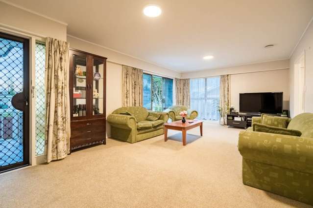 61 Cascades Road Pakuranga Heights_1