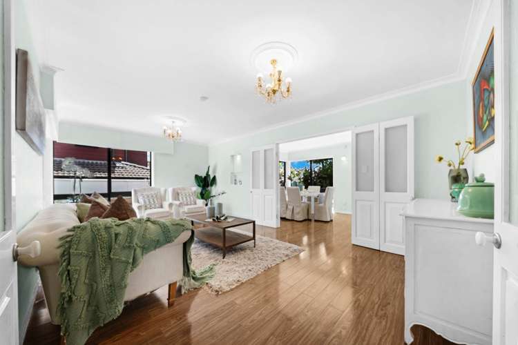 1/4 Crescent Hills Court Northpark_3