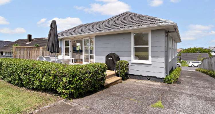 16 Clairville Crescent_0