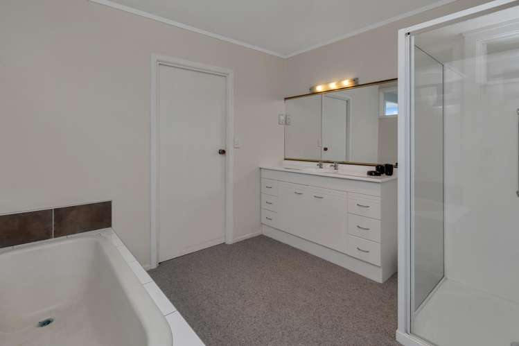 90 Mckinley Road Kokopu_34