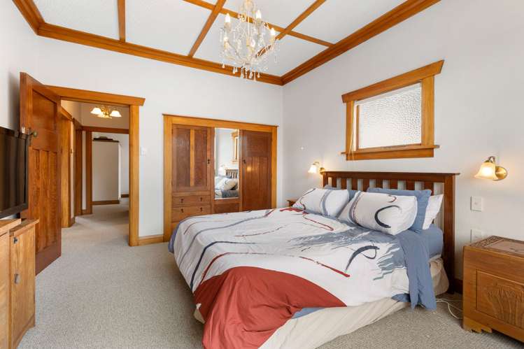 183 Tukapa Street Westown_10