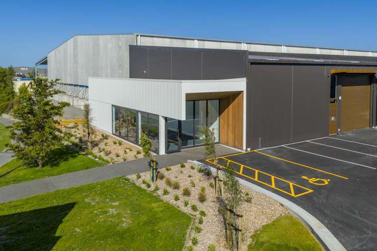 Unit 2, 48 Link Drive Rolleston_3
