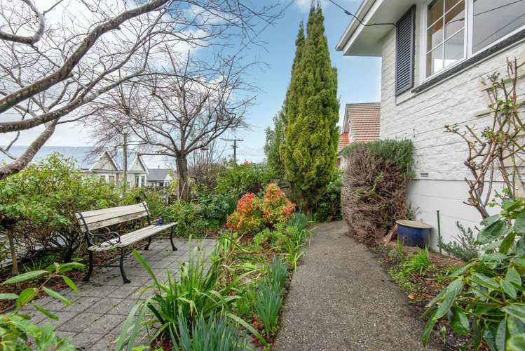 9 Mavis Street Saint Clair_21